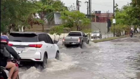 ruas-de-fortaleza-tem-alagamentos-e-quedas-de-arvores-apos-fortes-chuvas