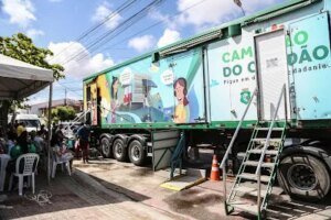 caminhao-do-cidadao-leva-servicos-de-cidadania-a-fortaleza,-caucaia-e-interior-do-ceara