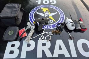 traficante-e-preso-no-ceara-apos-tentar-fugir-pulando-em-telhados-de-casas;-veja-o-video