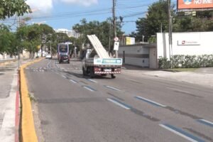 estudo-indica-que-faixa-azul-exclusiva-para-motos-pode-aumentar-risco-de-acidentes-em-fortaleza