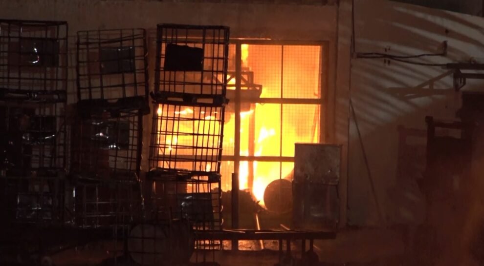 incendio-atinge-fabrica-de-colchoes-no-ceara-pela-segunda-vez-em-menos-de-10-dias