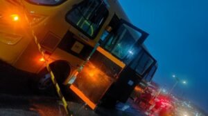 estudante-de-dez-anos-morre-ao-cair-de-onibus-escolar-em-nova-russas,-no-ceara