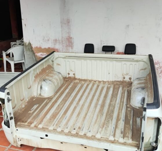 policia-desarticula-local-usado-para-desmanche-de-caminhonetes-de-luxo-em-fortaleza