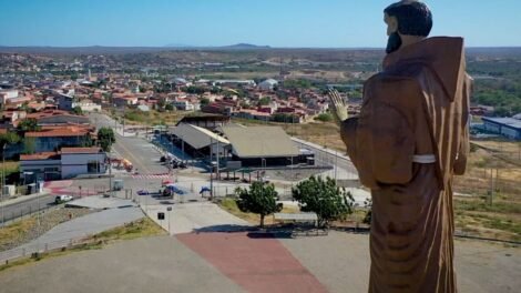 caninde-divulga-cronograma-de-racionamento-de-agua-para-fevereiro-de-2026;-veja-bairros-e-datas-de-despressurizacao