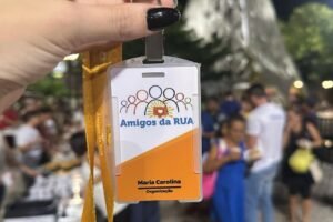 grupo-de-voluntarios-amigos-da-rua-recebe-doacoes-para-acao-social-de-carnaval-em-fortaleza