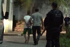 adolescentes-sao-levados-a-delegacia-apos-tumulto-em-centro-socioeducativo-em-fortaleza