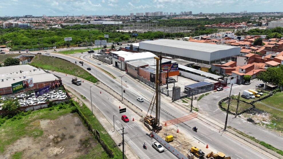 av.-alberto-craveiro-tera-bloqueio-temporario-neste-domingo-(22)-para-obras-do-vlt-aeroporto–castelao