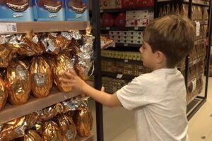 variacao-de-preco-dos-ovos-de-pascoa-chama-atencao-e-antecipa-corrida-aos-supermercados-em-fortaleza