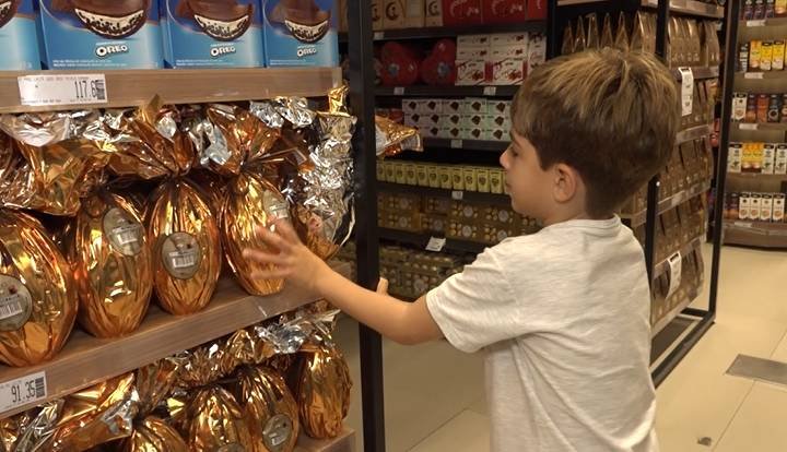 variacao-de-preco-dos-ovos-de-pascoa-chama-atencao-e-antecipa-corrida-aos-supermercados-em-fortaleza