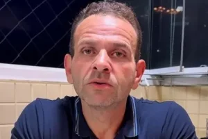 mpe-pede-cassacao-de-mandato-do-prefeito-de-aracoiaba,-irmao-do-cantor-wesley-safadao