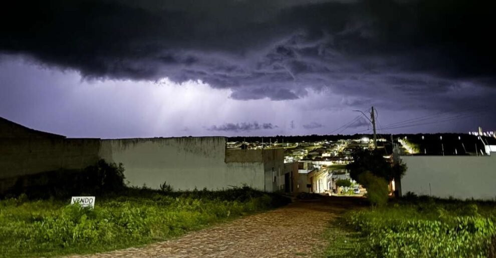 ceara-registra-mais-de-60-municipios-com-chuvas-entre-domingo-(22)-e-segunda-feira-(23)