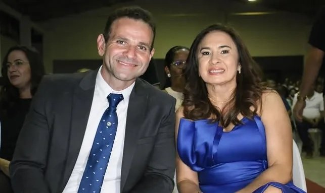 irmao-de-wesley-safadao-e-afastado-da-prefeitura-de-aracoiaba,-no-ceara,-e-vice-assume