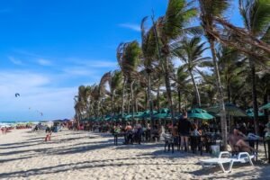 elmano-diz-que-acordo-de-solucao-para-barracas-da-praia-do-futuro-esta-“muito-perto”-de-ser-assinado