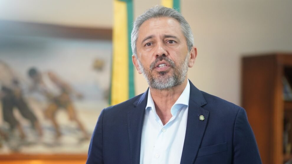 elmano-de-freitas-comemora-aprovacao-do-pl-antifaccao-na-camara-dos-deputados