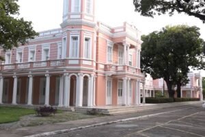 benfica:-bairro-e-sinonimo-de-intelectualidade,-boemia-e-afeto-para-moradores-de-fortaleza