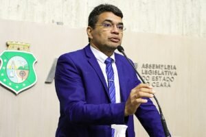 deputado-sargento-reginauro-volta-a-ser-hospitalizado-no-ceara-para-tratar-cancer