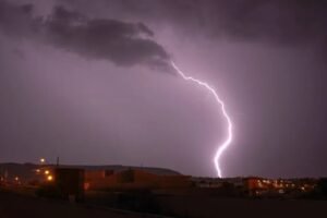 ceara-ja-registra-mais-de-98-mil-raios-em-2026;-confira-as-cidades-mais-atingidas