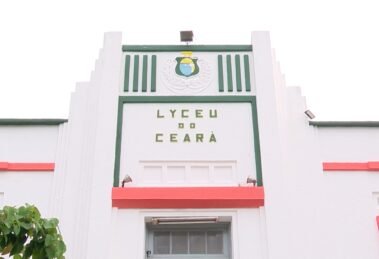 bairro-jacarecanga-une-passado-e-presente,-abrigando-cenarios-historicos-de-fortaleza