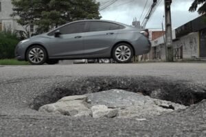 buracos-e-desniveis:-qualidade-do-asfalto-em-fortaleza-varia-de-bairro-a-bairro