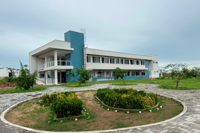 ufc-inaugura-novos-equipamentos-no-campus-de-crateus-e-anuncia-bloco-didatico