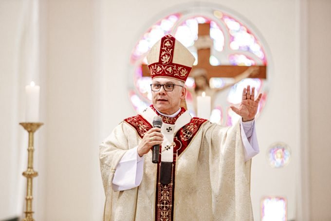 arcebispo-de-fortaleza-convoca-pacto-contra-o-feminicidio-e-faz-apelo-por-respeito-as-mulheres
