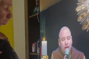 idosa-cearense-pede-que-frei-gilson-mude-horario-do-terco:-“4h-e-muito-cedo”