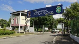 uece-abre-inscricoes-para-o-vestibular-20262,-com-2.228-vagas;-saiba-como-se-inscrever